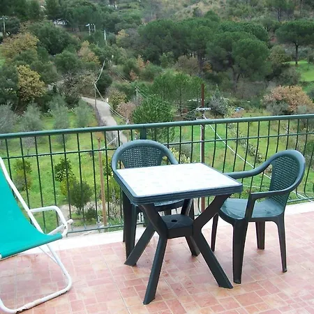 Arcobaleno 3* تْشيفالو