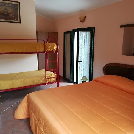 Arcobaleno فندق مبيت وإفطار