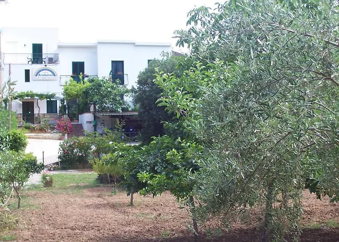 Arcobaleno Alojamento de Acomodação e Pequeno-almoço 3*